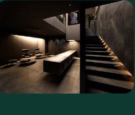Lounge tangga di Klinik U&U