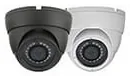 Dua kamera CCTV berbentuk kubah